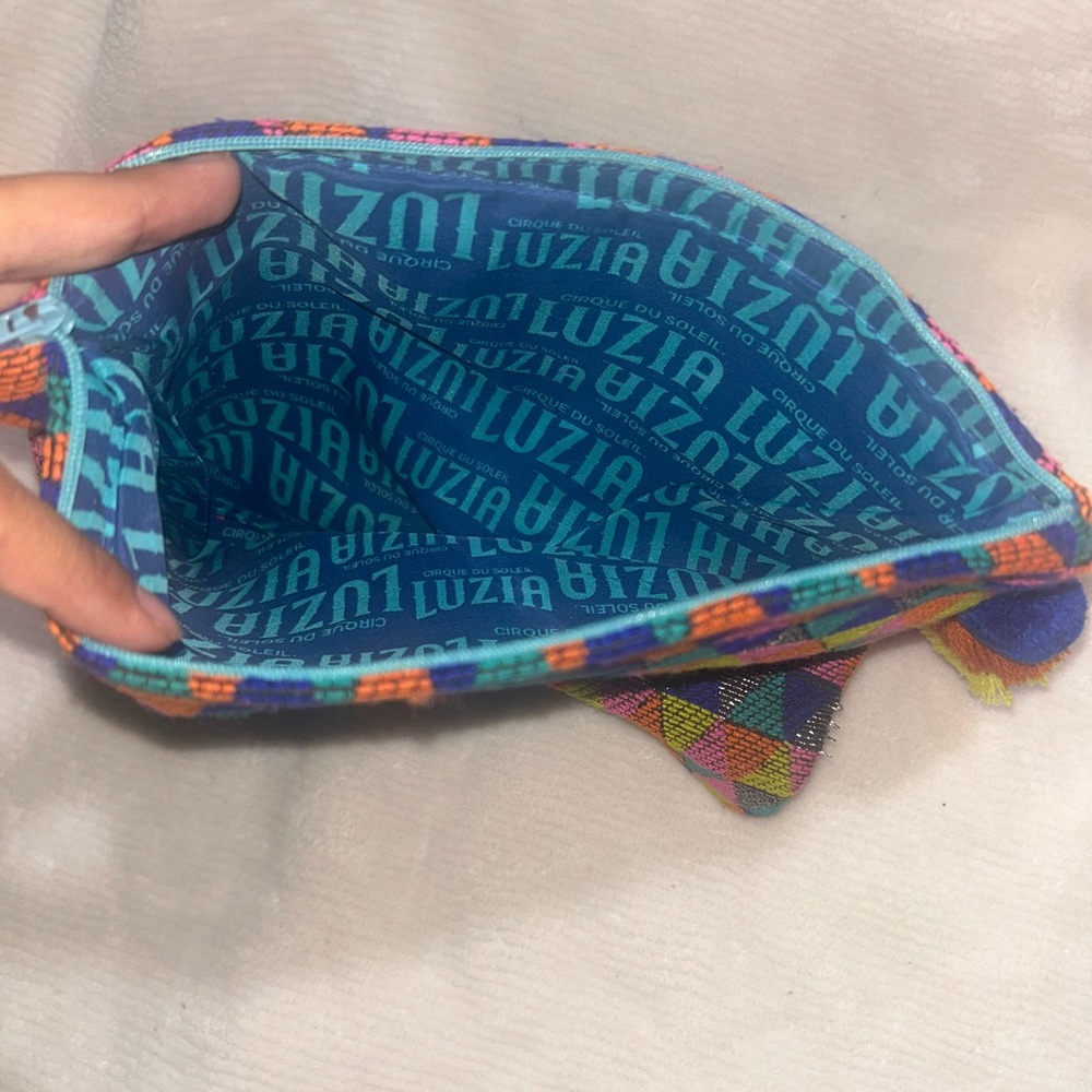 Colorful Geometric Pattern Clutch - Picture 3 of 5